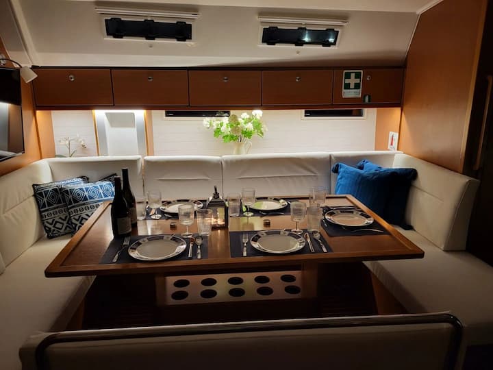 Sailboat Bavaria  Cruiser 50 (2013) for Charter - Athens | #24587 - 9