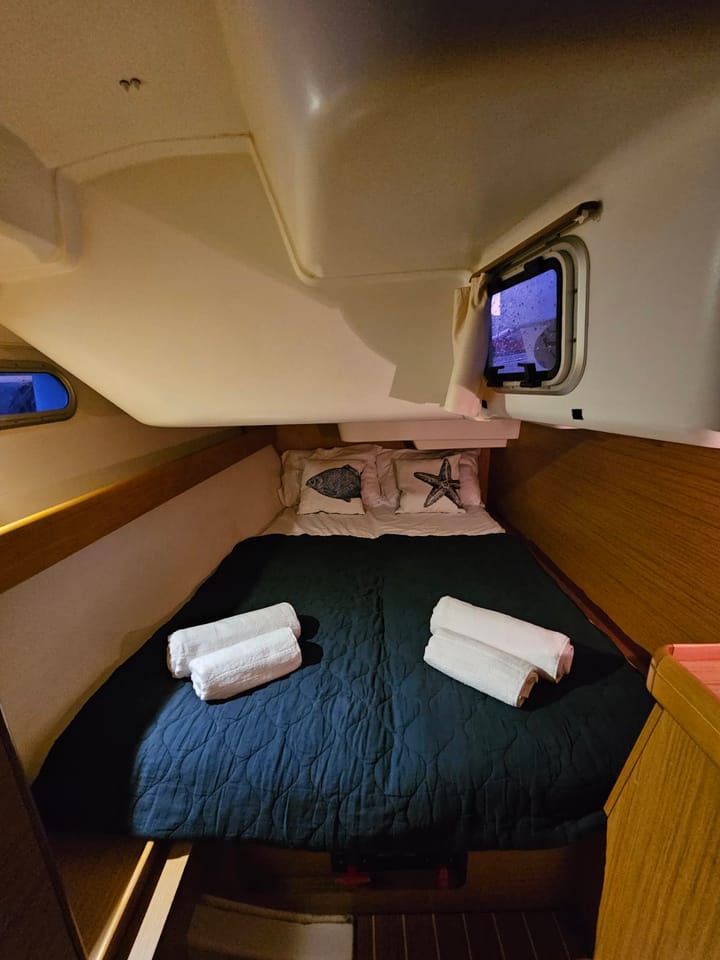  Barca a vela Jeanneau Sun Odyssey 42i (2009) per Noleggio, overcloccabile Atene | #24589 - 6