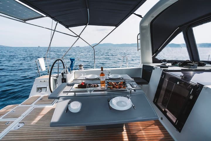  Zeilboot Beneteau Oceanis 45 (2014) voor Charter - Volos | #24590 - 15