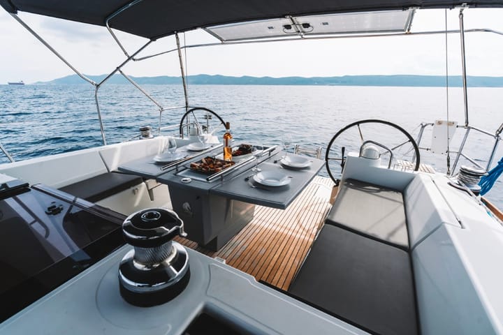  Zeilboot Beneteau Oceanis 45 (2014) voor Charter - Volos | #24590 - 10