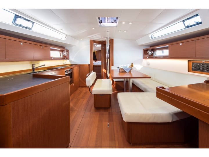  Zeilboot Beneteau Oceanis 45 (2014) voor Charter - Volos | #24590 - 2