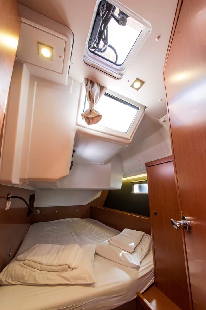  Zeilboot Beneteau Oceanis 45 (2014) voor Charter - Volos | #24590 - 4