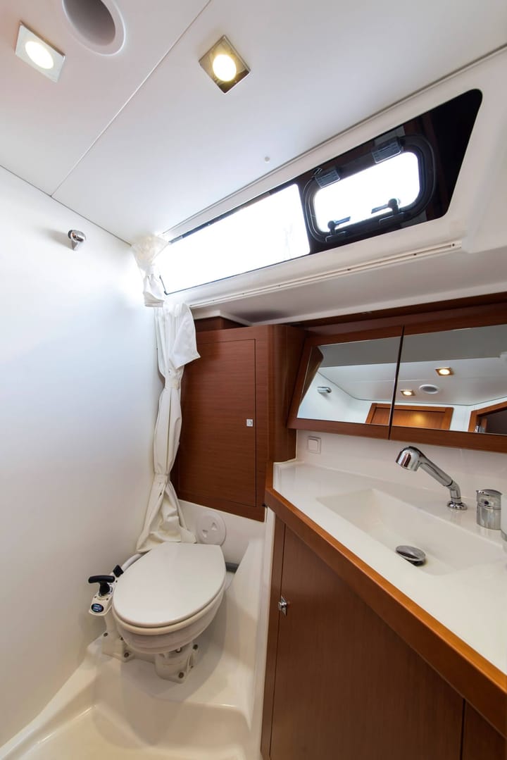  Zeilboot Beneteau Oceanis 45 (2014) voor Charter - Volos | #24590 - 7