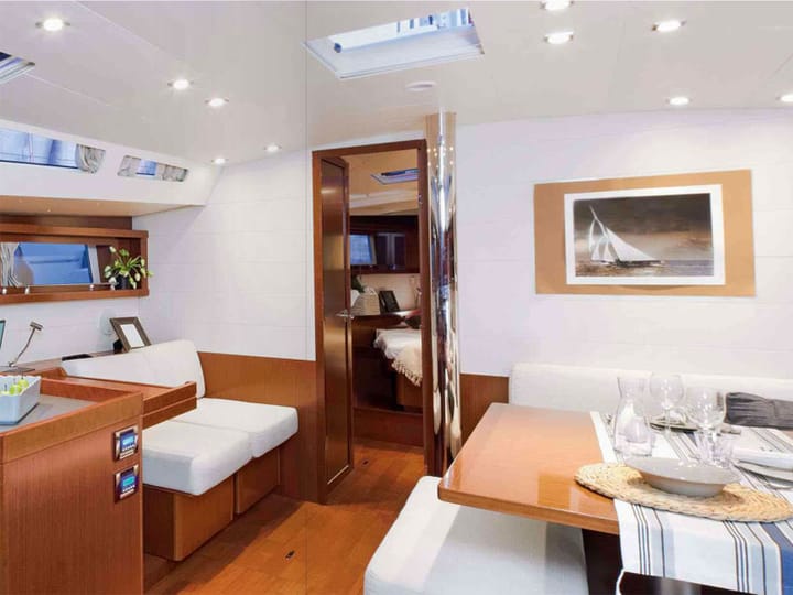  Velero Beneteau Oceanis 48 (2014) para Charter - Atenas | #24598 - 2
