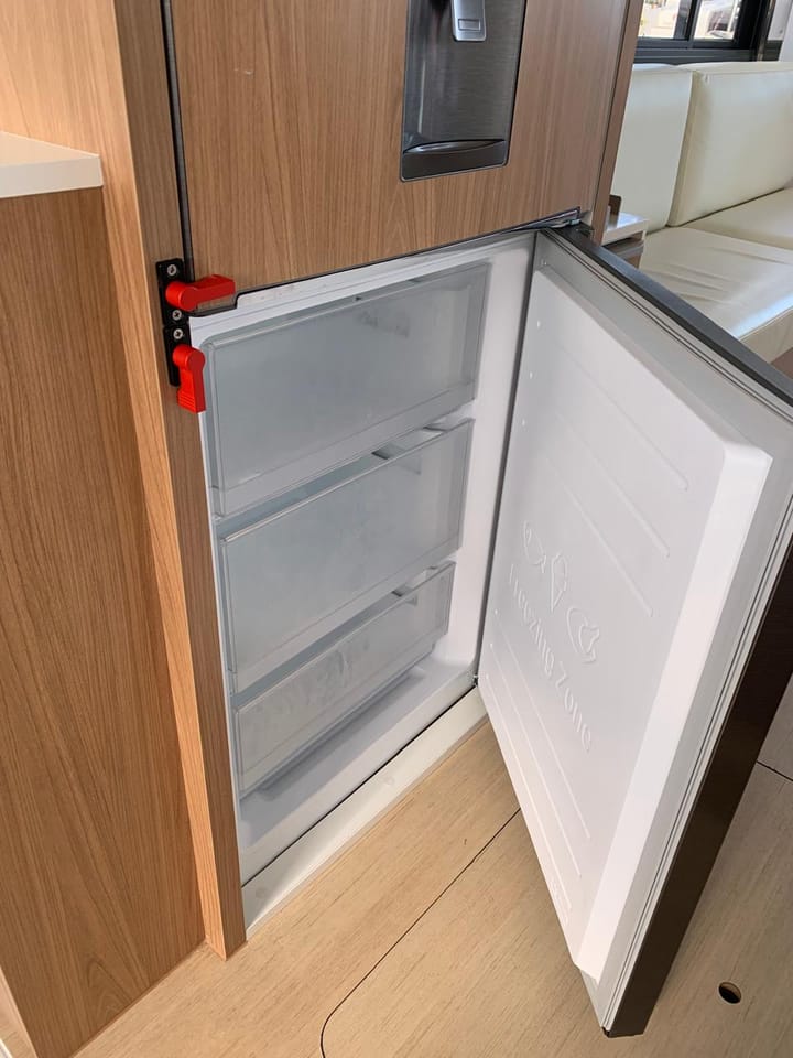  Catamarano Bali 4.2 (2025) per Noleggio, overcloccabile Lefkada | #24660 - 27