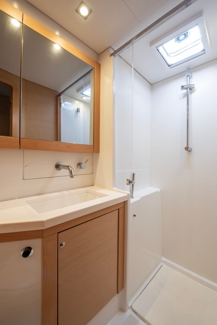 Catamaran Lagoon 450F (2016) for Charter - Lavrion | #24662 - 8