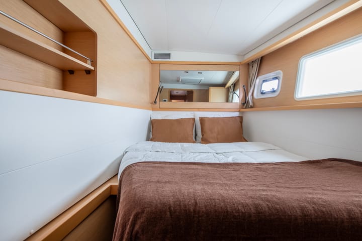 Catamaran Lagoon 450F (2016) for Charter - Lavrion | #24662 - 11