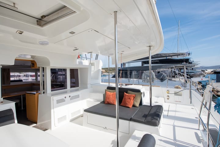 Catamaran Lagoon 450F (2016) for Charter - Lavrion | #24662 - 17