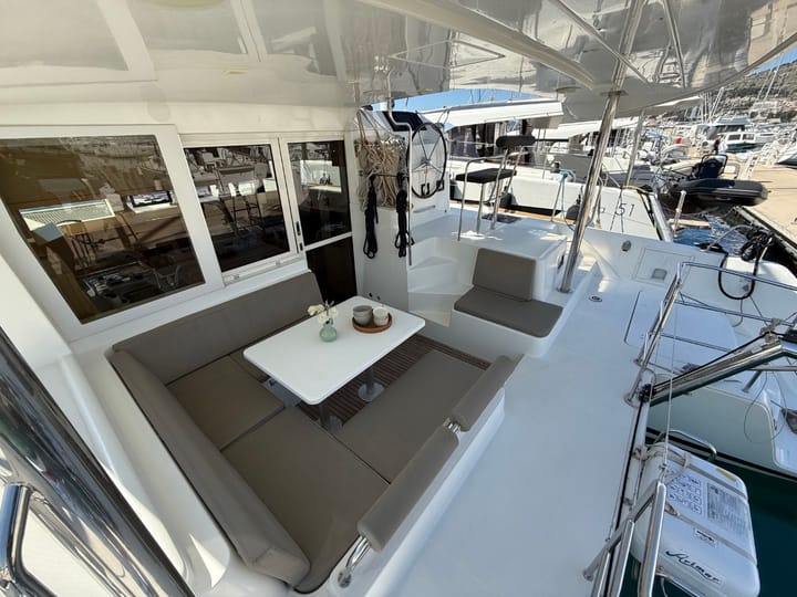 Catamaran Lagoon  39 (2017) for Charter - Lavrion | #24663 - 31