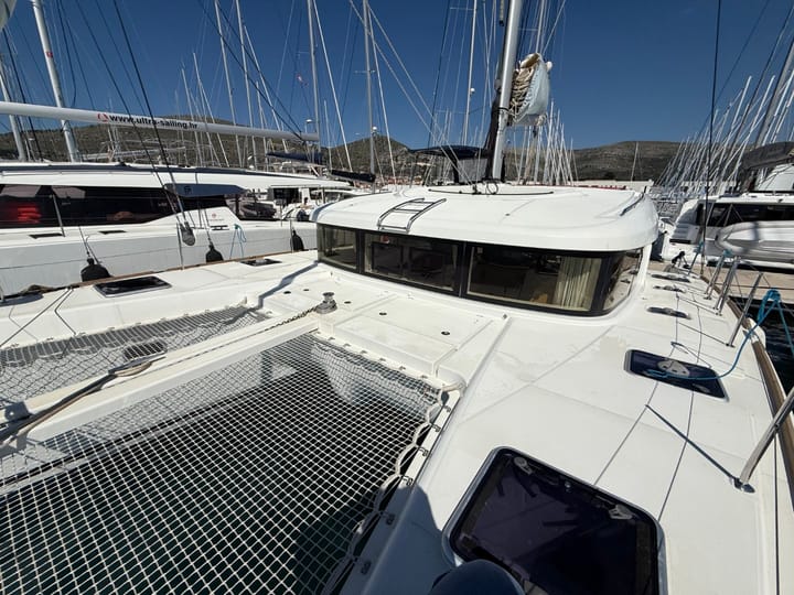 Catamaran Lagoon  39 (2017) for Charter - Lavrion | #24663 - 14