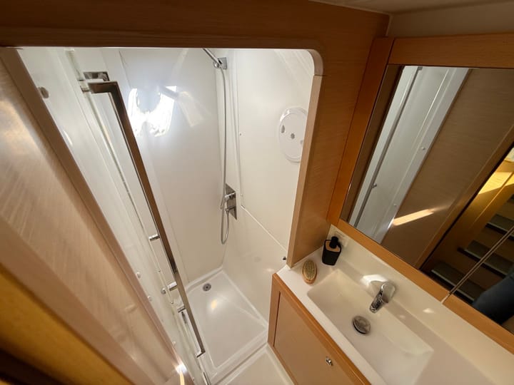 Catamaran Lagoon  39 (2017) for Charter - Lavrion | #24663 - 11