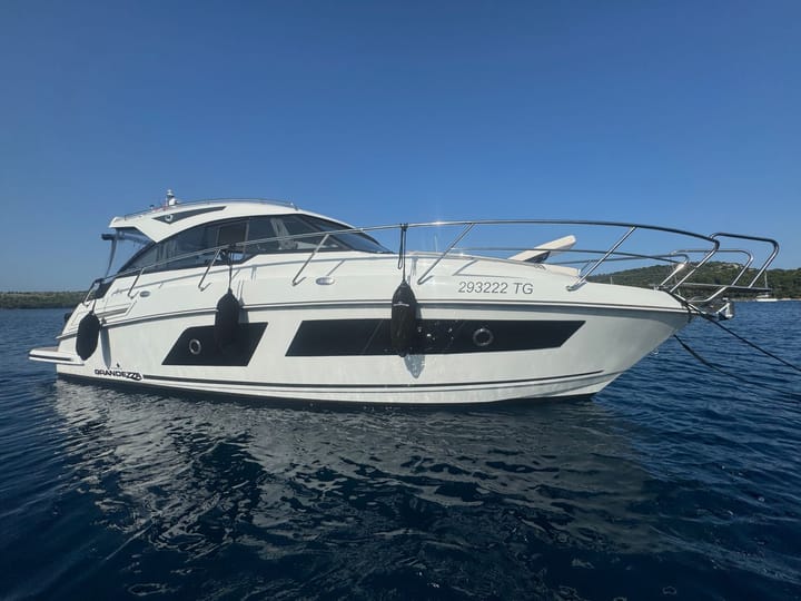 Trogir 10.03 m Per noleggio Motoscafo - #24701 - 27