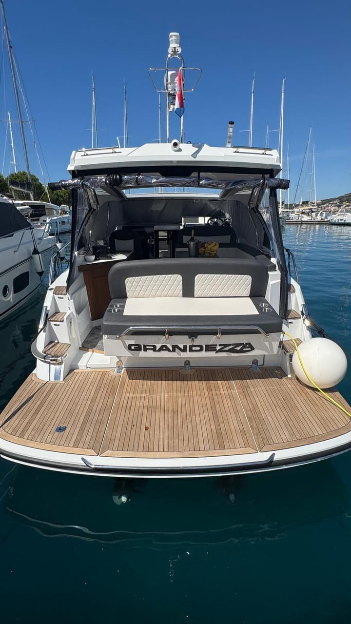 Trogir 10.03 m Per noleggio Motoscafo - #24701 - 12