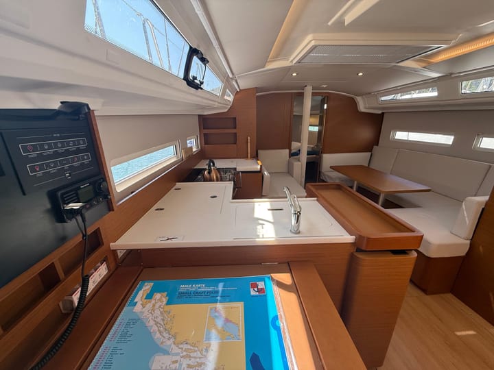Dubrovnik 12.35 m Para Charter Velero - #24704 - 16
