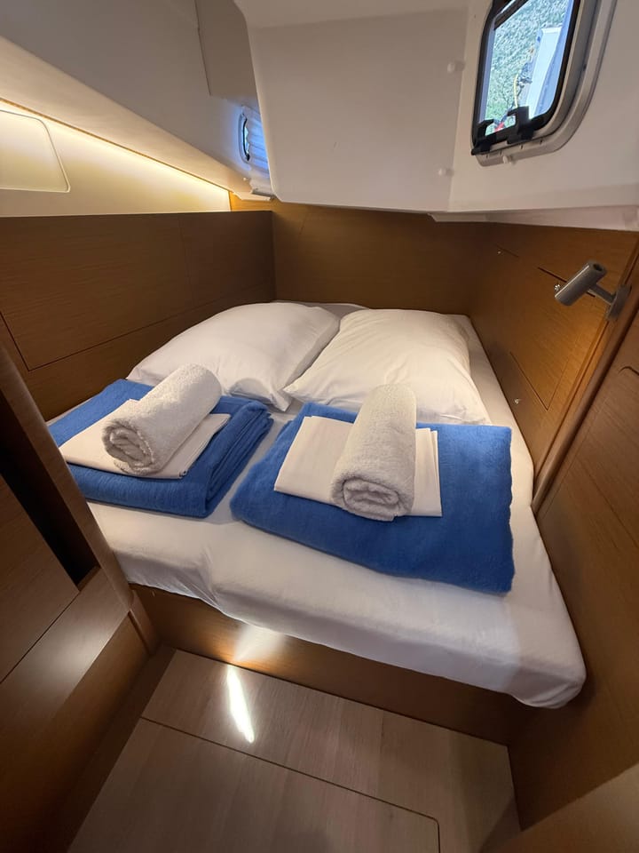 Dubrovnik 12.35 m Para Charter Velero - #24704 - 17