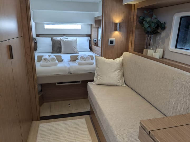 Lavrion 12.85 m Für Charter Katamaran — #24720 - 71