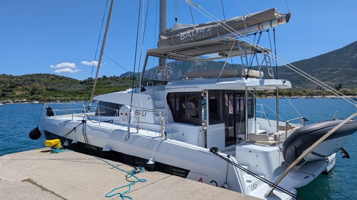 Lavrion 12.85 m Für Charter Katamaran — #24720 - 47