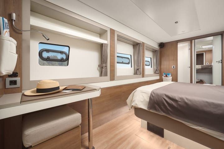 Trogir 16.8 m Für Charter Katamaran — #24755 - 37