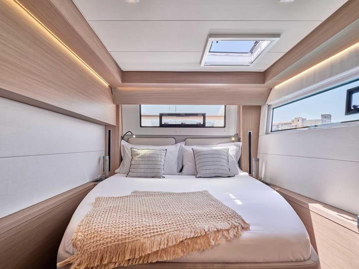 Athene 15.35 m Voor Charter Catamaran - #24812 - 16