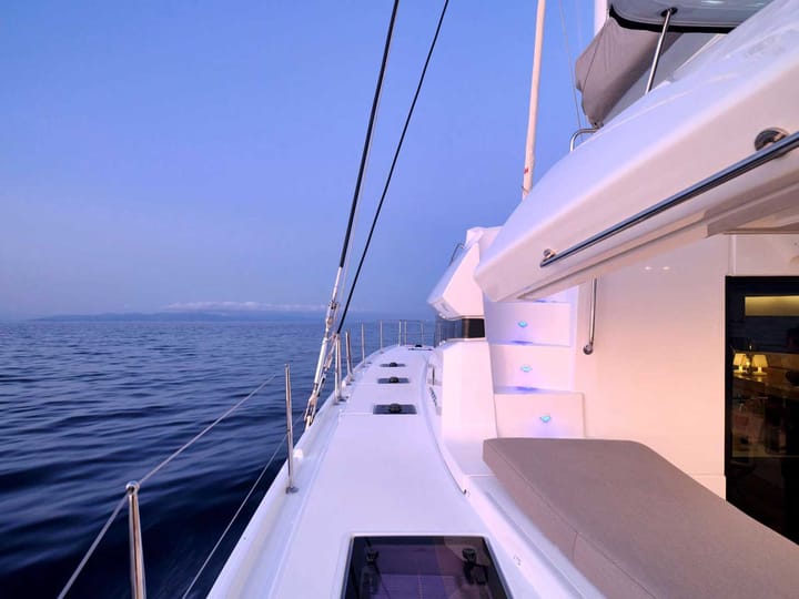 Athene 15.35 m Voor Charter Catamaran - #24812 - 7