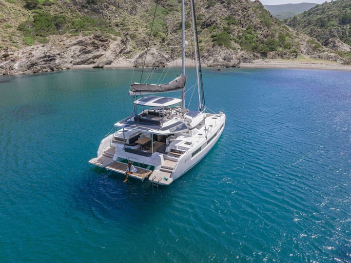 Athene 15.35 m Voor Charter Catamaran - #24812 - 13
