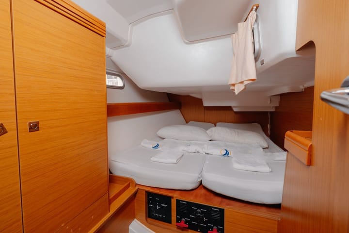  Barca a vela Jeanneau Sun Odyssey 42 (2011) per Noleggio, overcloccabile Fethiye | #24835 - 11