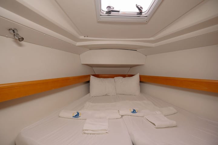  Barca a vela Jeanneau Sun Odyssey 42 (2011) per Noleggio, overcloccabile Fethiye | #24835 - 9