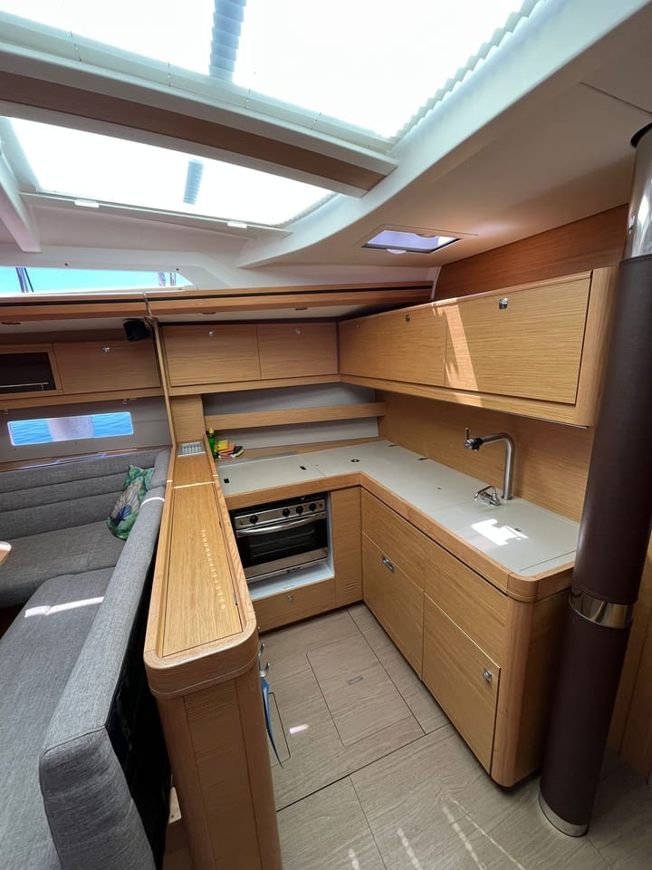  Velero Dufour  56 Exclusive (2017) para Charter - Sibenik | #24938 - 26