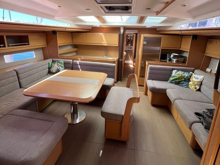  Zeilboot Dufour  56 Exclusive (2017) voor Charter - Sibenik | #24938 - 2