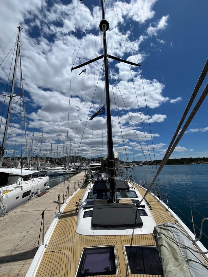  Velero Dufour  56 Exclusive (2017) para Charter - Sibenik | #24938 - 11