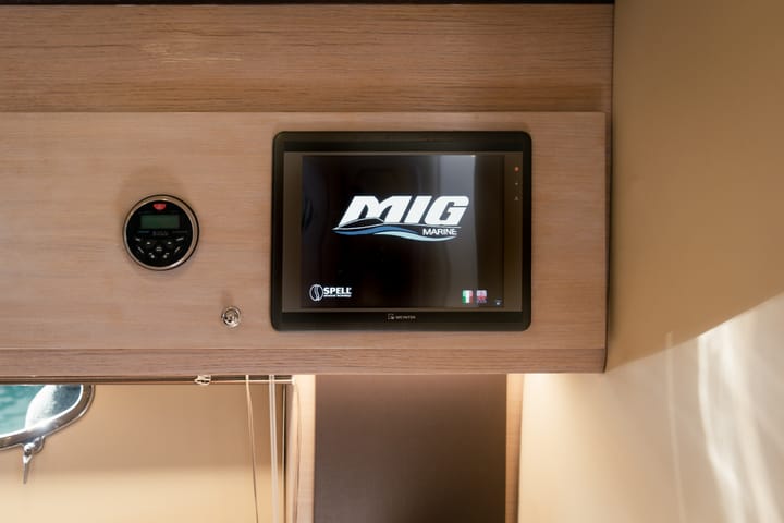 Hecho a medida Yate a motor (2005) para Charter - Salerno | #24996  - 16