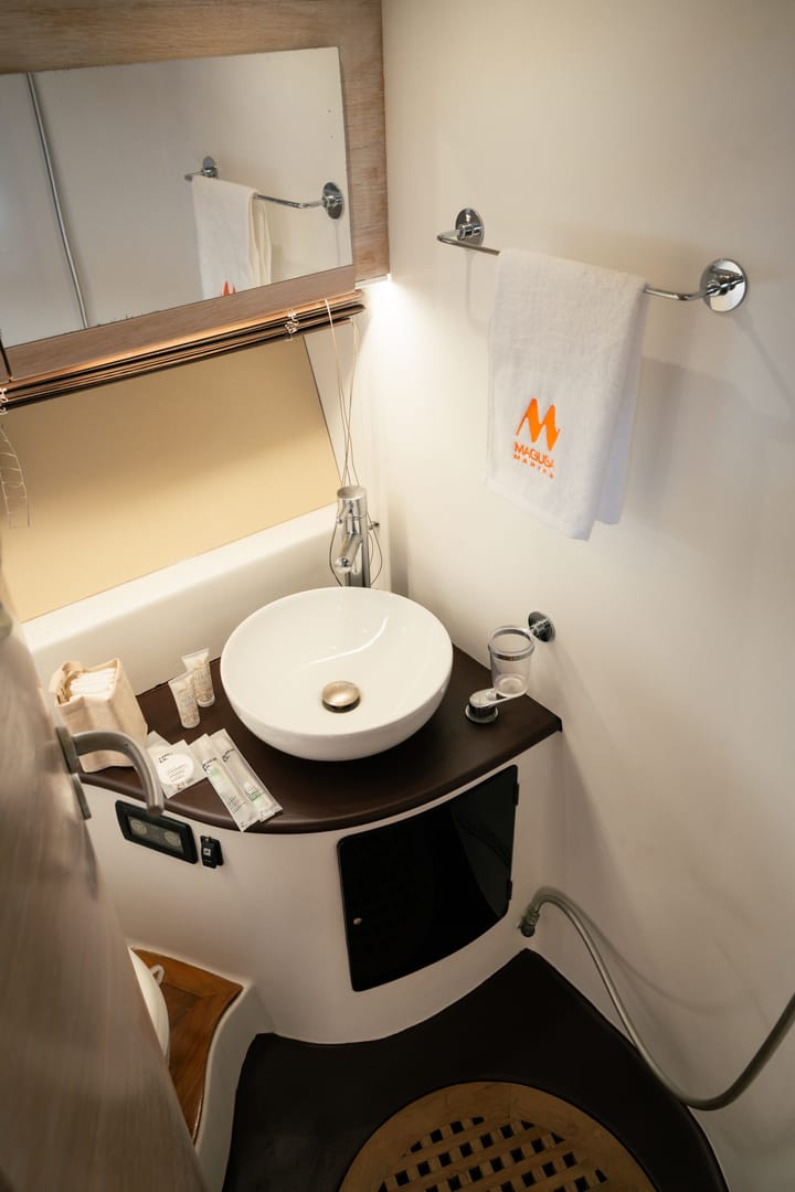 Hecho a medida Yate a motor (2005) para Charter - Salerno | #24996  - 4