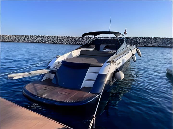 Fait sur mesure  Yacht à moteur (2005) pour Charter - Salerne | # 24996 - 6