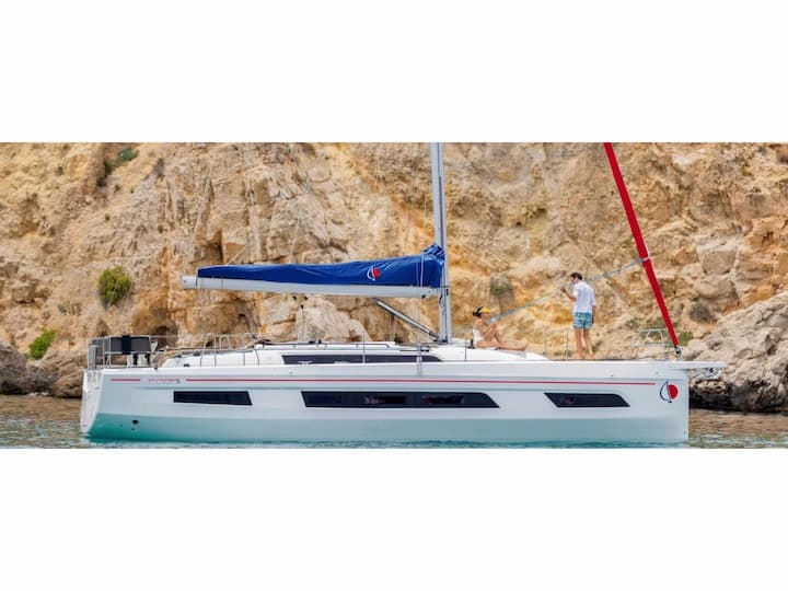 Jeanneau Sun Odyssey 419 Kiralık Yelkenli (2025) - Road Town | #25218 - 1