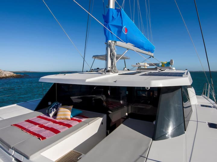 Jachthaven 12.8 m Voor Charter Catamaran - #25251 - 2