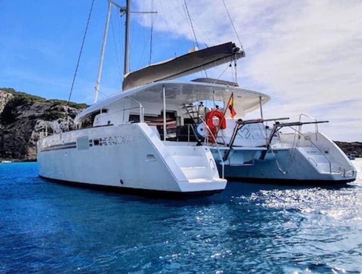 Vigo 13.96 m Para Charter Catamarán - #25258 - 3
