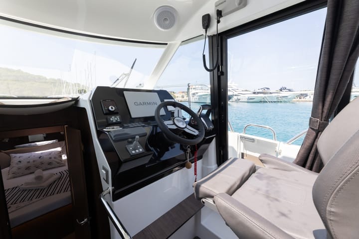 Rogoznica 11.08 m Für Charter Motorboot — #25261 - 25