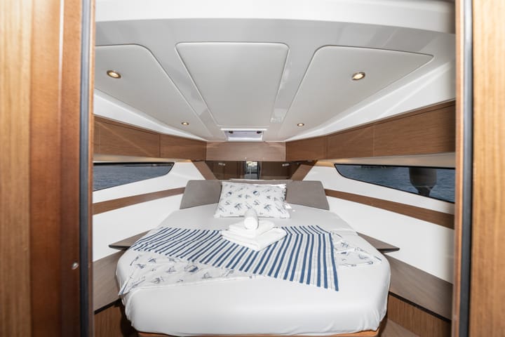 Rogoznica 11.08 m Für Charter Motorboot — #25261 - 30