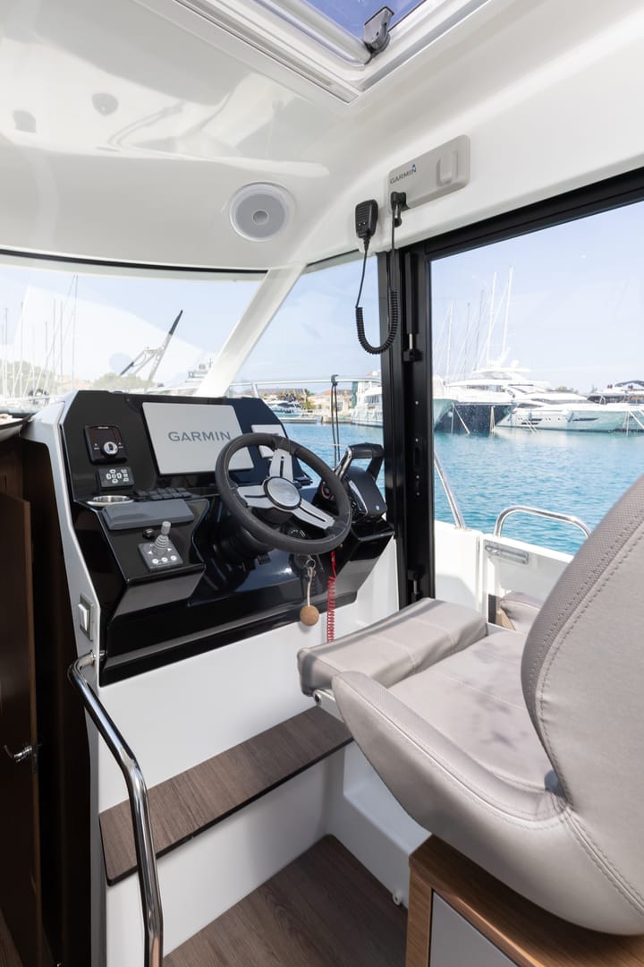 Rogoznica 11.08 m Für Charter Motorboot — #25261 - 12