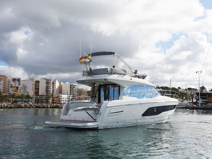 El Arenal 13.06 m Para Charter Lancha motora - #25277 - 11