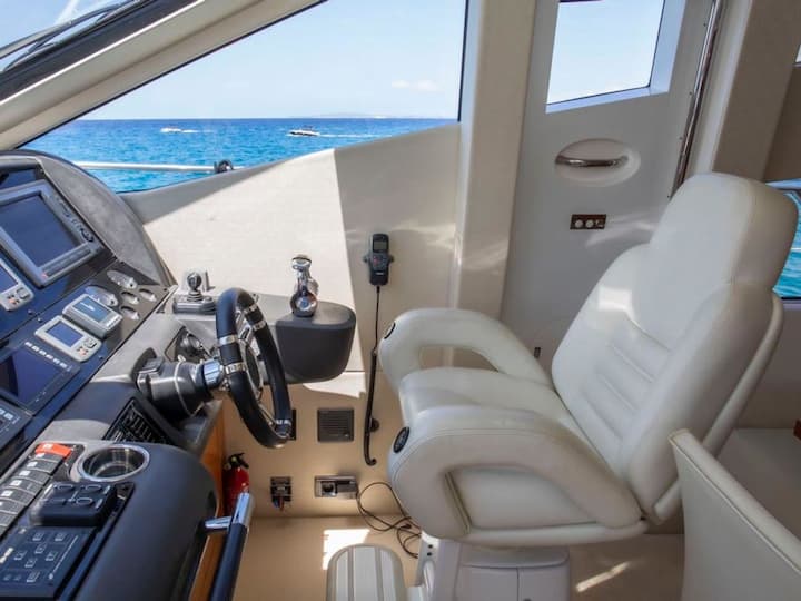 Fait sur mesure  Yacht à moteur (2012) pour Charter - Palma de Majorque | # 25299 - 28