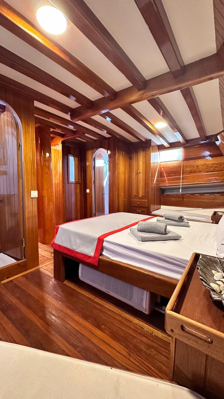 Hecho a medida  Velero (2002) para Charter - Bodrum | # 25381 - 21