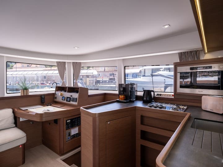 Dubrovnik 12.94 m For Charter Catamaran - #25416 - 23