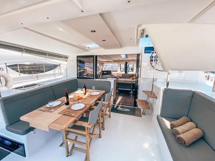 Catamaran Fountaine Pajot Lucia 40 (2018) pour Charter - Pula | #25523 - 15