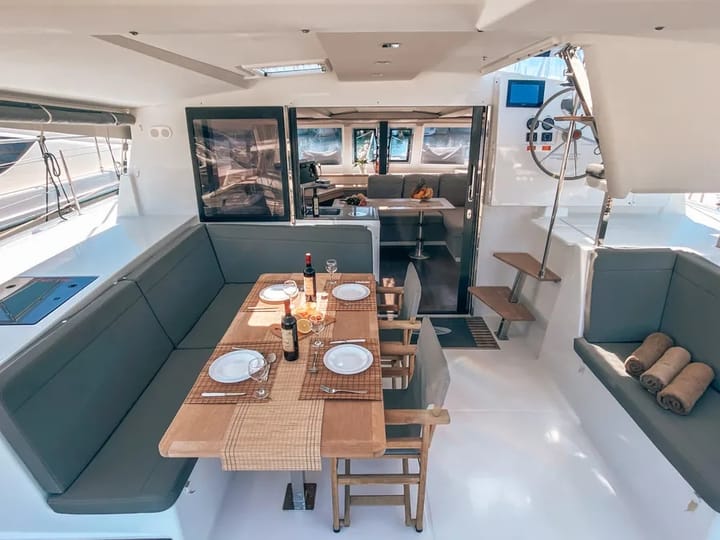 Catamaran Fountaine Pajot Lucia 40 (2018) pour Charter - Pula | #25523 - 5
