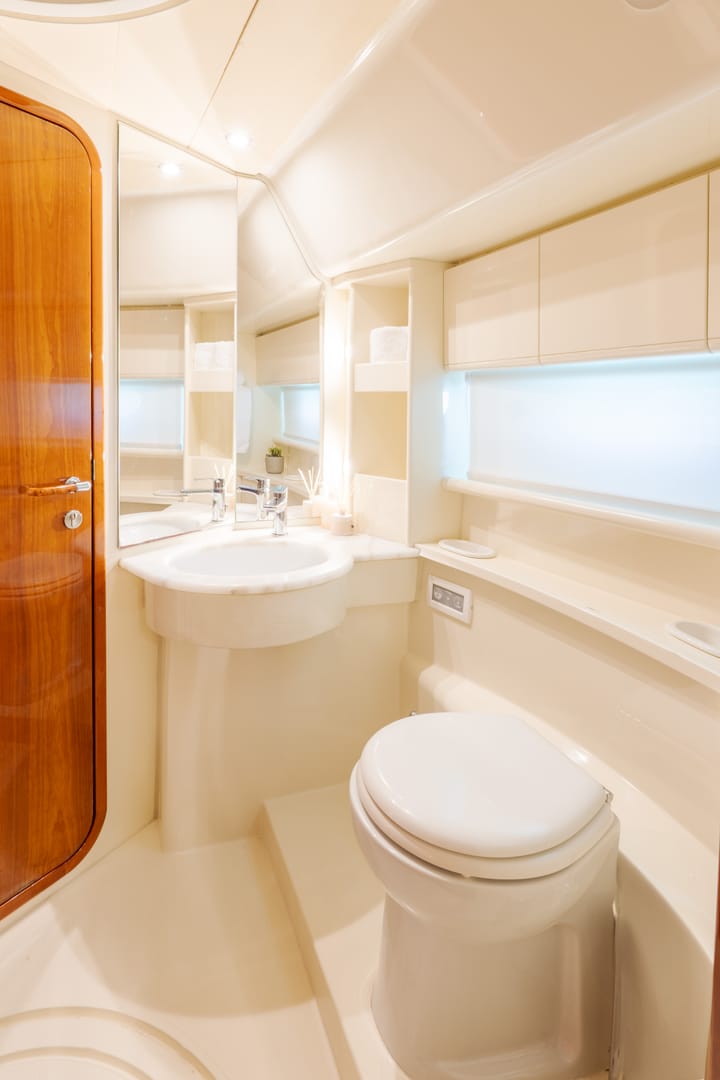 Motor Yacht Ferretti Yachts 53 (2003) for Charter - Mykonos | #25595 - 9