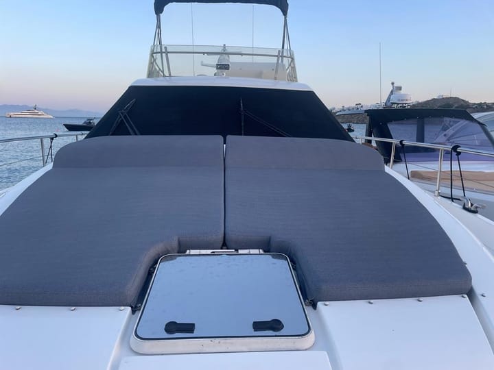 Mykonos 16.3 m Per noleggio Yacht a motore - #25595 - 8