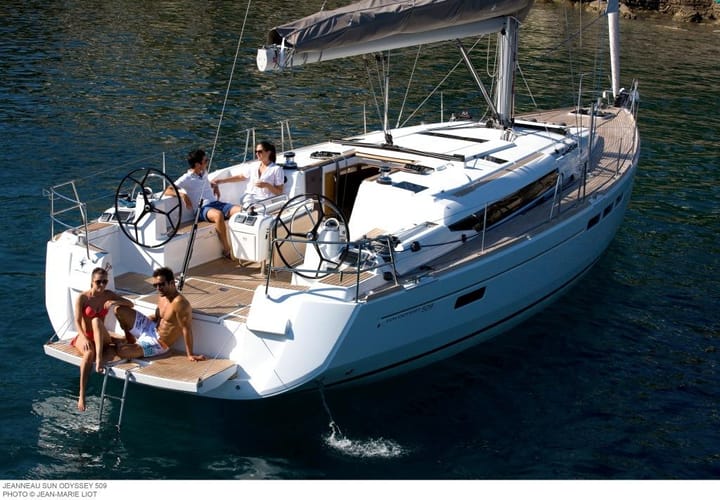  Velero Jeanneau Sun Odyssey 509 (2014) para Charter - Porto Rotondo | #25620 - 5