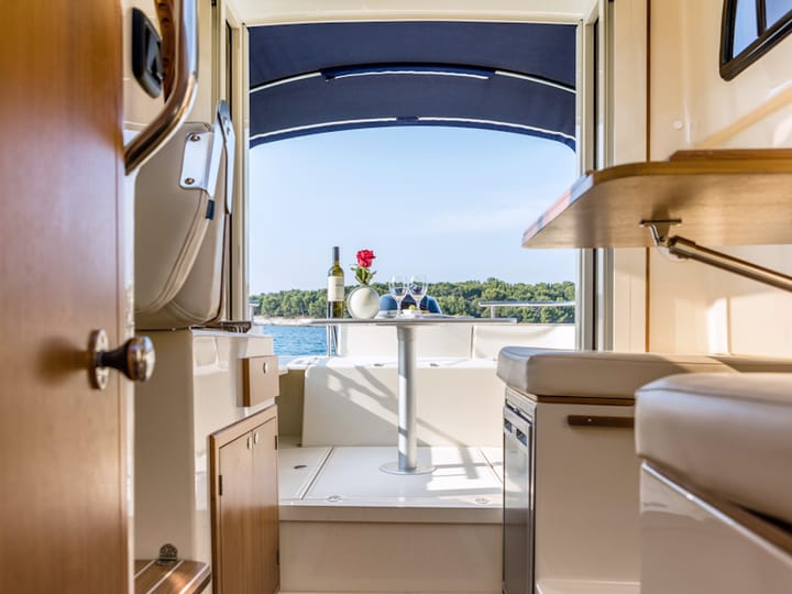 Fait sur mesure Bateau à moteur (2025) for Charter - Pula | #25621 - 21