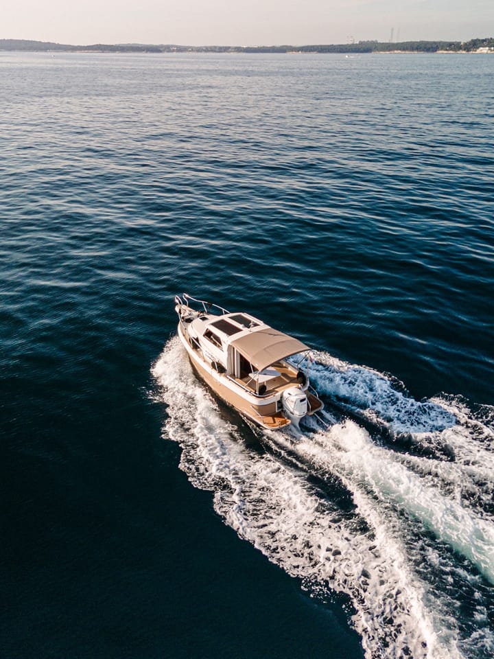 Fait sur mesure Bateau à moteur (2025) for Charter - Pula | #25621 - 12